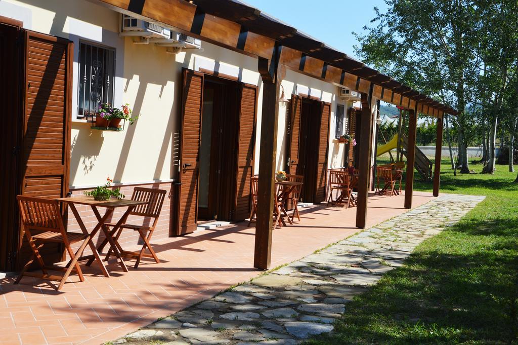 Agriturismo Terra Di Elea Azienda Agricola Di Raimondo Michela Ascea Exteriör bild